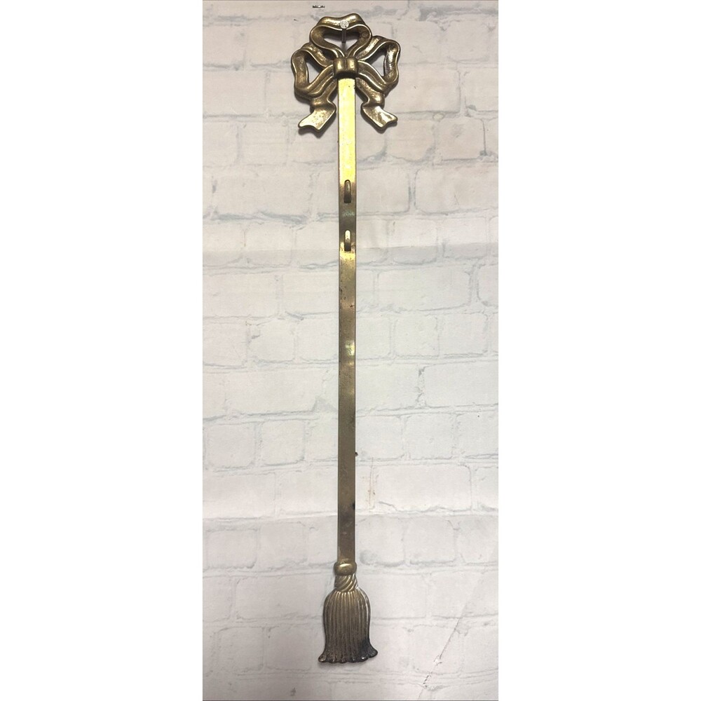 Vintage Brass Bow Triple Plate Holder Wall Mount Tassel Hollywood Regency Gold